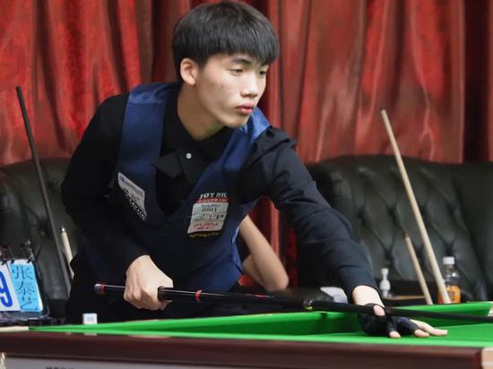 他的三次冠 他的三次冠