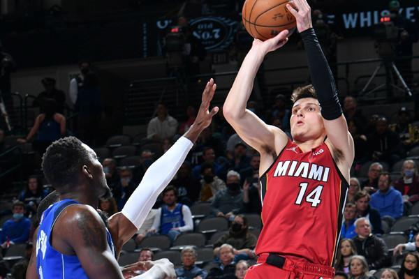 源不断地输 源不断地输